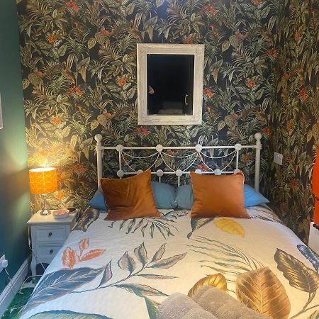 Central City 1 Bed Apartment 바스 외부 사진