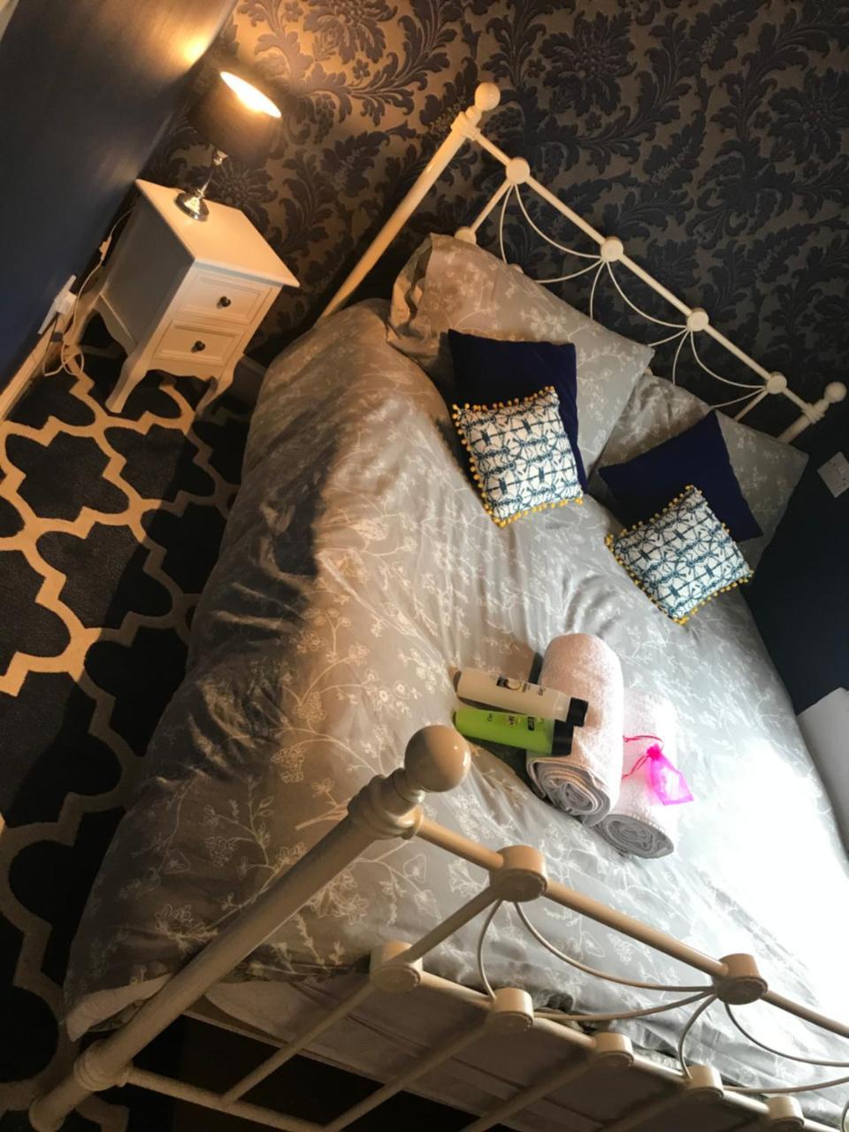 Central City 1 Bed Apartment 바스 외부 사진